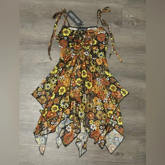 Dolls Kill | Dresses | Nwt Dolls Kill Current Mood Floral Fairy  Handkerchief Dress Size Xxs | Poshmark